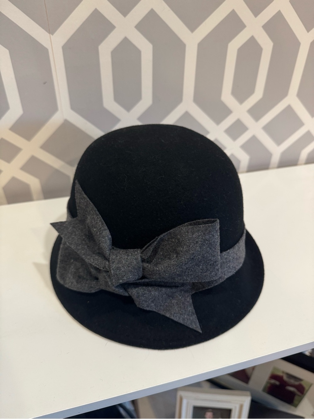 Black Wool Cloche Hat with Gray Bow